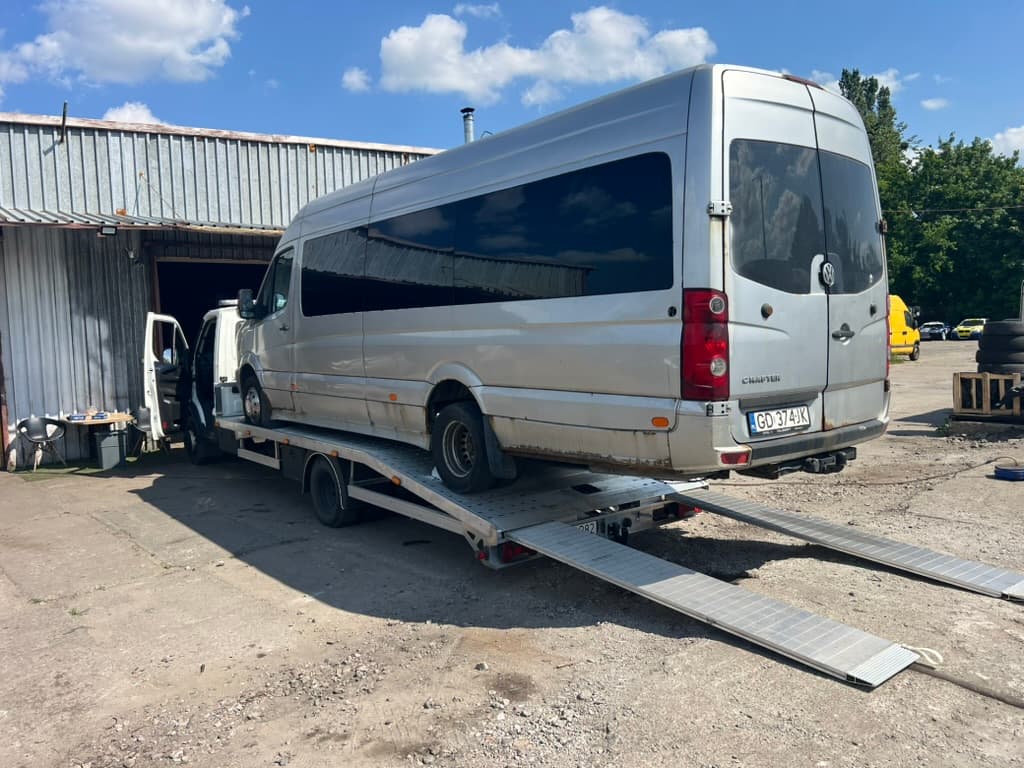 Transport busa dostawczego HELP-CAR Transport busa dostawczego HELP-CAR
